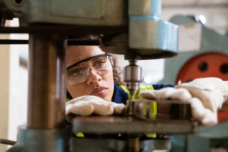 Wisconsin employment reaches another high but future growth projections flat