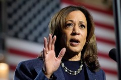Voters shouldn’t reward Kamala’s cowardly campaign