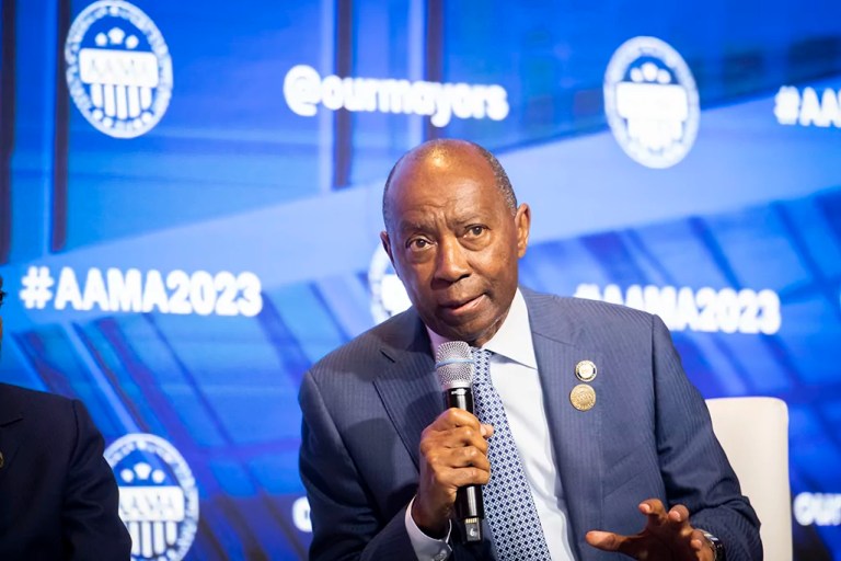 Capitol’s new crop: Sylvester Turner, 70, builds on Sheila Jackson Lee legacy without ‘rookie’ title
