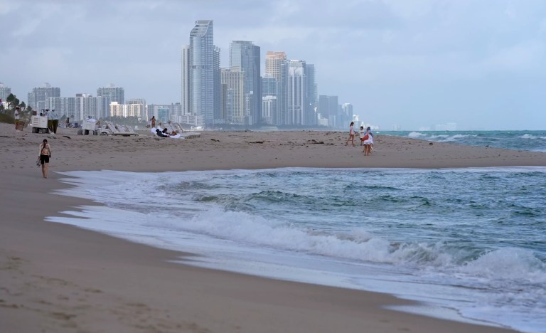 Study finds dozens of luxury buildings in Miami area are sinking