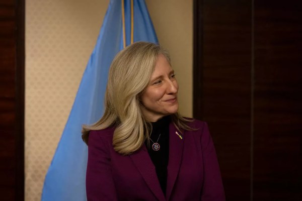 Abigail Spanberger outraises Winsome Earle-Sears in Virginia governor’s race