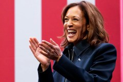 CBS agrees to hand over 60 Minutes Harris interview transcripts to FCC