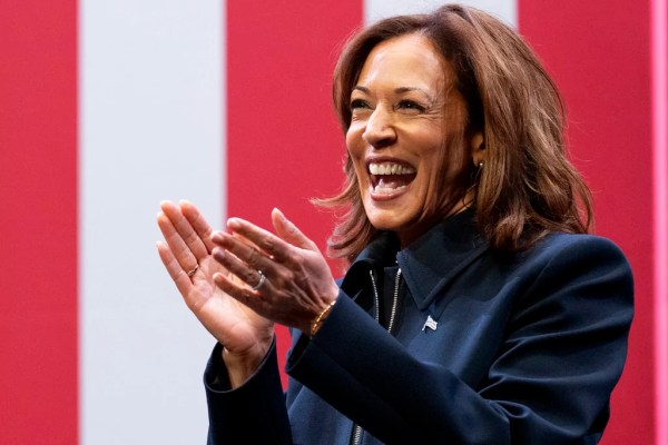 CBS agrees to hand over 60 Minutes Harris interview transcripts to FCC