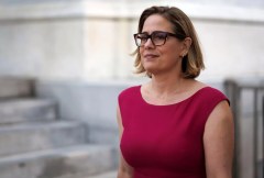 Kyrsten Sinema donates $3 million from defunct campaign to ASU after launch of AI center