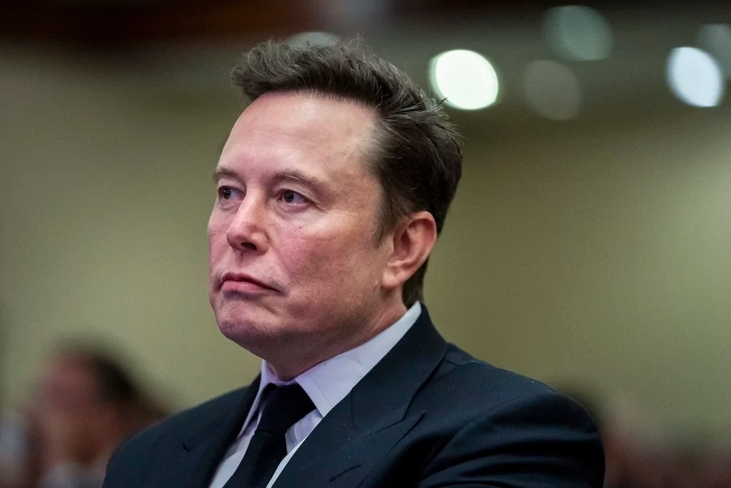 Elon Musk goes off again