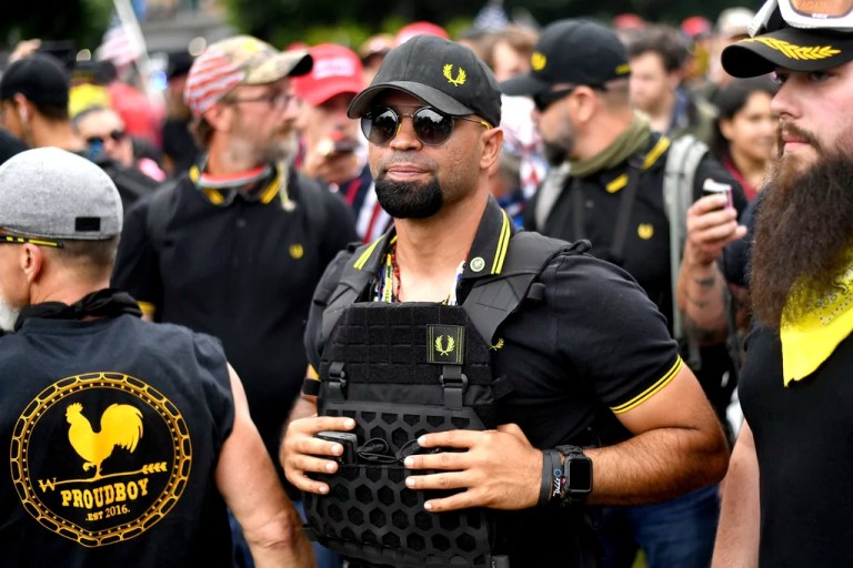 DC police officer sentenced for leaking information to Proud Boys and lying about it