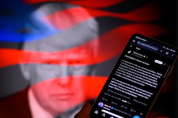 Trump’s effort to save TikTok tees off dispute with China hawks
