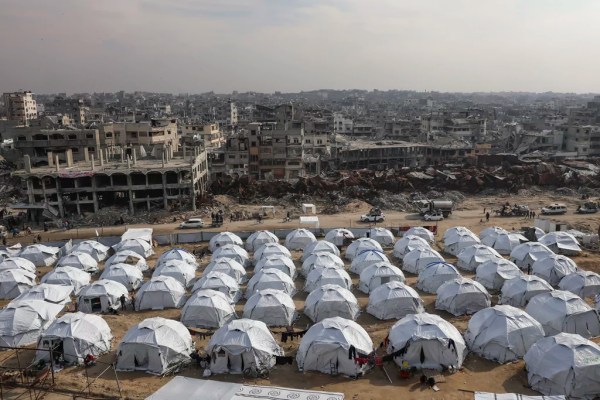 Trump ignores Egypt and Jordan objections to taking Palestinian refugees