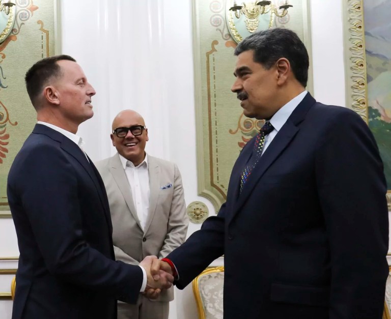 Trump envoy meets with Venezuelan President Maduro to discuss deportations