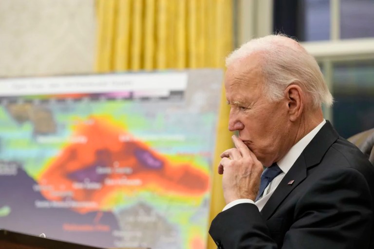 Biden commutes 2,500 criminal sentences in final clemency push