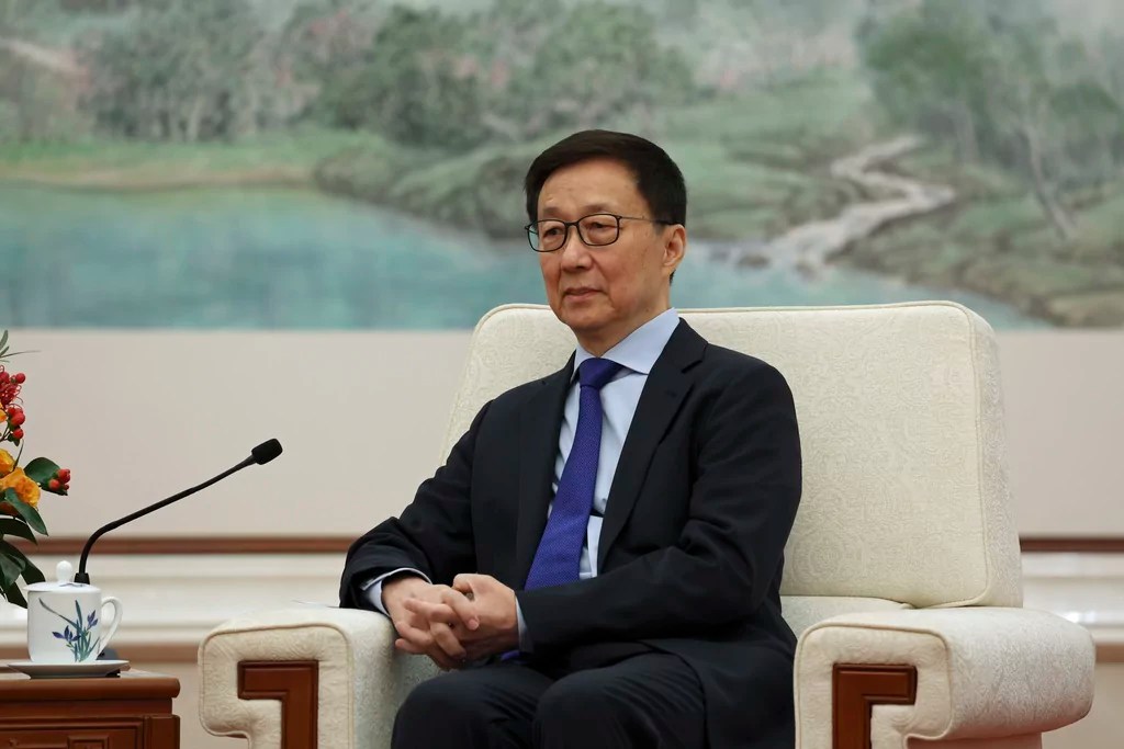 Vance meets with China’s vice president ahead of inauguration