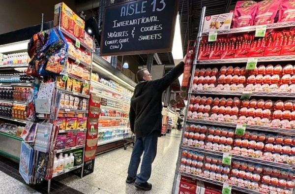 Real wages up 1.3%, inflation down 20% since Trump took office