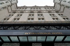 Trump Organization looking into buying back DC hotel