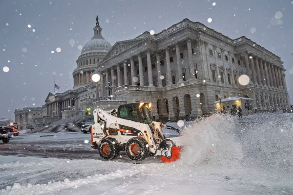 DC shuts down due to snow as Congress prepares to certify election