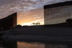 Trump DHS expedites border wall construction in Arizona and New Mexico