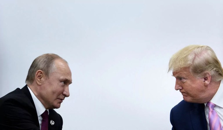 America backs Russia against NATO