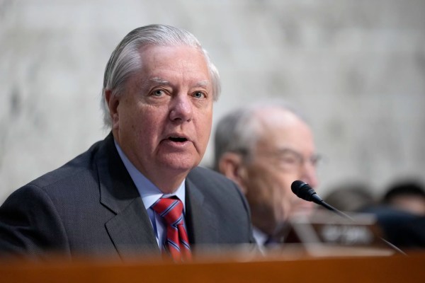 Senate Republicans go weak on spending cuts