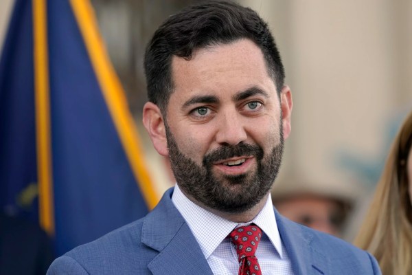 Mike Lawler applauds DHS ‘taking action’ against FEMA supporting New York City