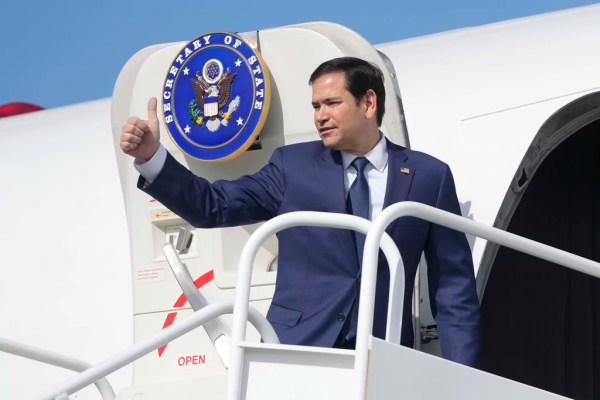 State Department surprises Panama with claim of fee cut for government ships