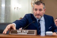 Cruz cites America’s ‘history of acquiring new lands’ in defending Trump’s Greenland push
