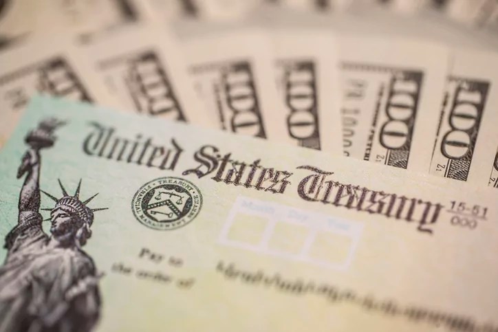 DOGE suggests ending paper checks to save government at least $750 million