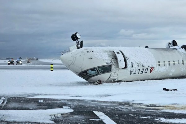 Airline captain reveals ‘perfect storm’ of factors threatening air travel safety
