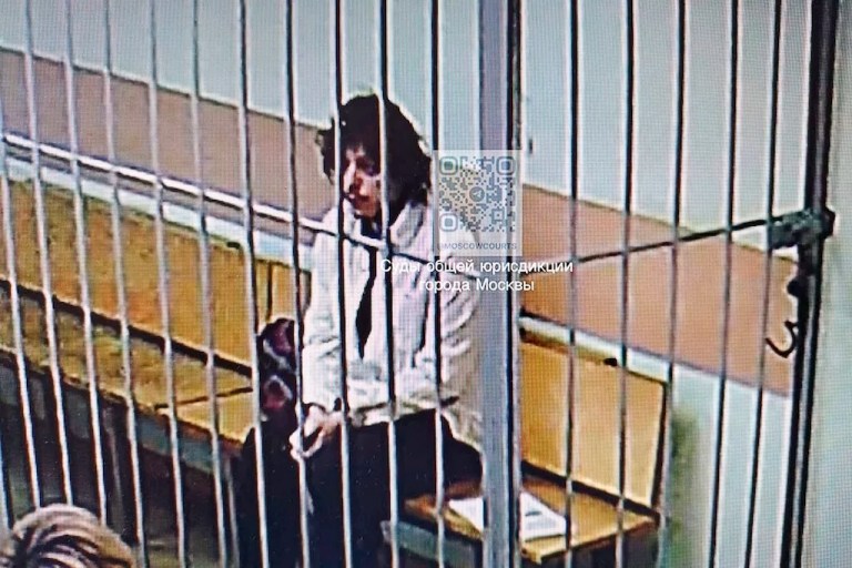 Russia releases American hostage hours before negotiations begin