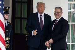 Trump signals support for UK plan to give up Chagos Islands despite GOP opposition