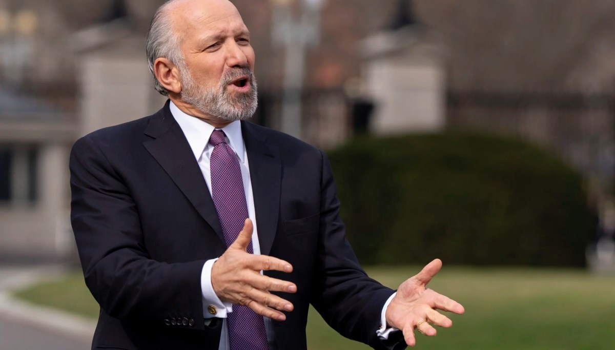 Howard Lutnick says economy will 'be humming' in fourth quarter
