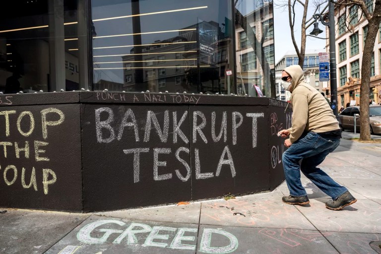 Musk fights to keep Tesla afloat during preoccupation with DOGE