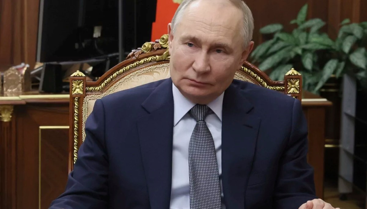 Kremlin warns Ukraine peace will be 'time-consuming' but Putin 'open ...