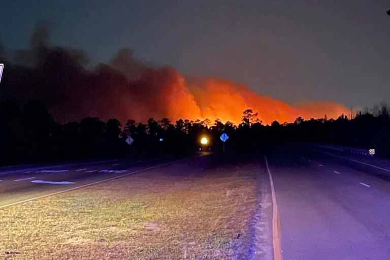 Hundreds of blazes break out along Atlantic Coast