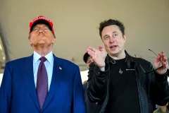 Trump thanks NASA ‘geniuses’ for helping SpaceX rescue stranded astronauts