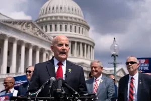 Six Republicans join Democrats in sinking legislation to build women’s history museum