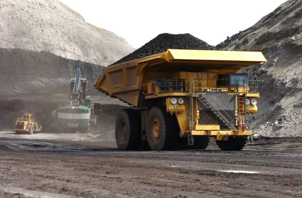 Trump mounts second attempt to revive coal, with stakes higher than in first term