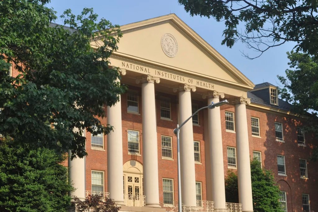 NextImg:Clean house to cut waste at the NIH - Washington Examiner