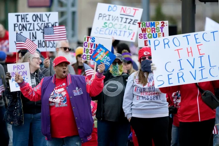 IRS shake-up causes ‘absolute chaos’ amid agency’s busiest time of year