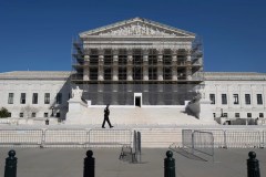 Obamacare mandates at stake in Supreme Court arguments