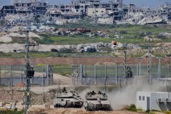 Israel controls over half of Gaza as Netanyahu visits Trump to talk next steps
