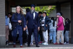 Canadian election campaigns end on somber note after Vancouver massacre