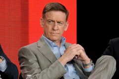 ’60 Minutes’ executive producer resigns over loss of independence as CBS faces lawsuit from Trump