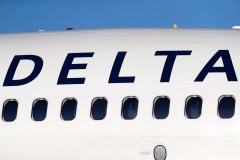 Delta implements new checked bag deadline for domestic flights