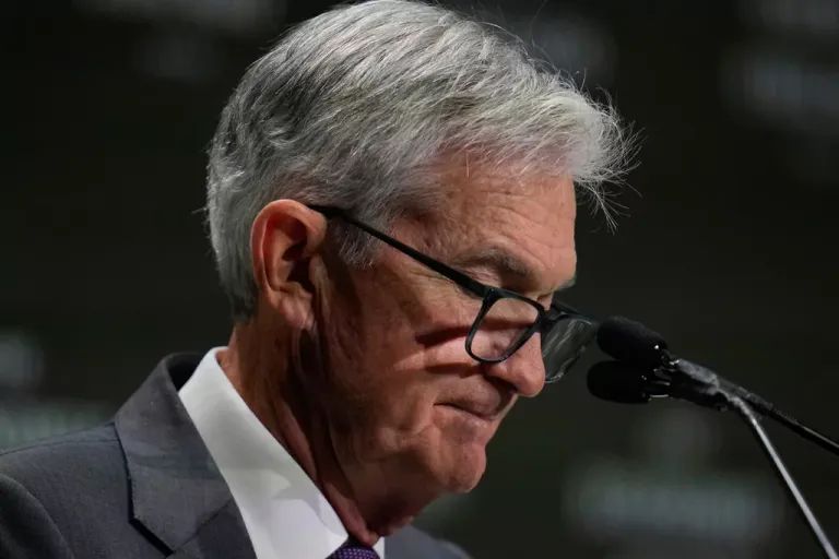 Stock market and dollar slide as Trump slams Powell again