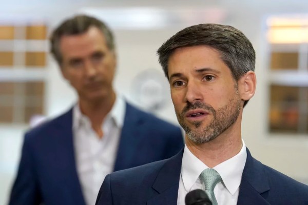 California Democratic mayor calls for jailing homeless people refusing housing amid encampment crisis