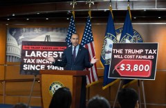 Trump tariff rollout flummoxes congressional Democrats