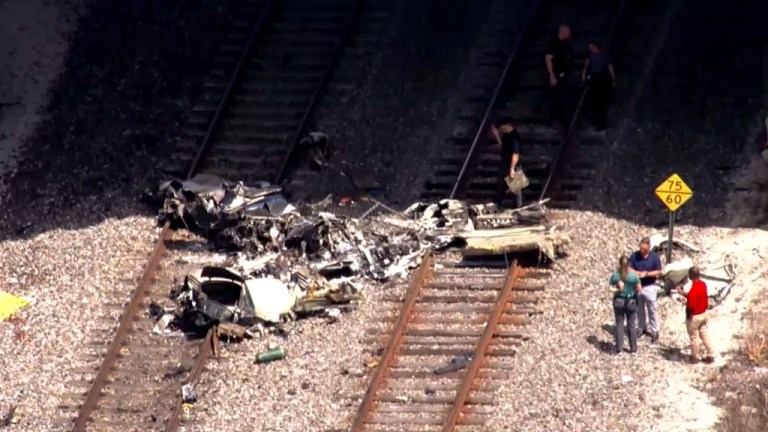 3 killed and 1 injured when plane crashes in South Florida near a major highway