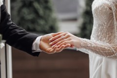 Is the collapse of blue-collar marriage a foregone conclusion?