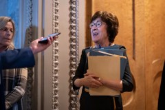 Susan Collins asks Noem to pause deploying ICE to Maine and Minnesota