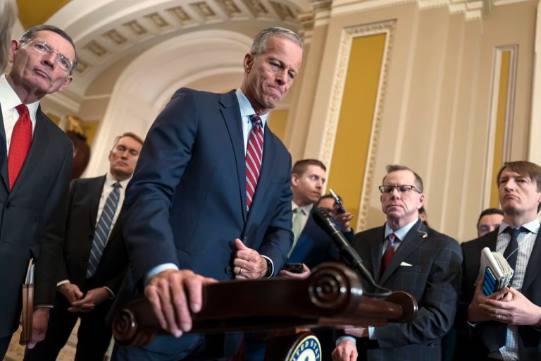 Senate GOP leaders dismiss bipartisan push to curb Trump’s tariff power