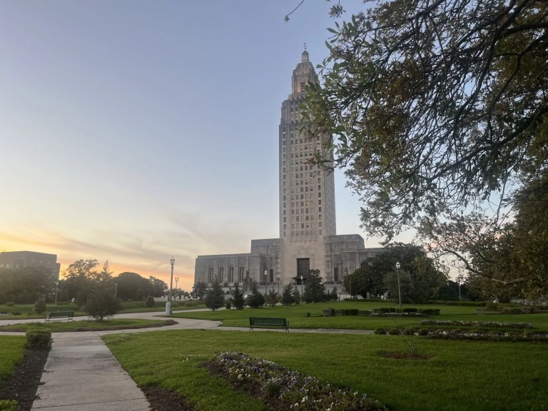 Proposed amendment could allow lawmakers to remove protected state jobs